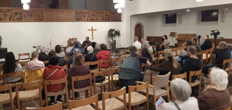 Schülerkonzert mit Akkordeonmusik unter Leitung von Aleksandar Aleksandrović.